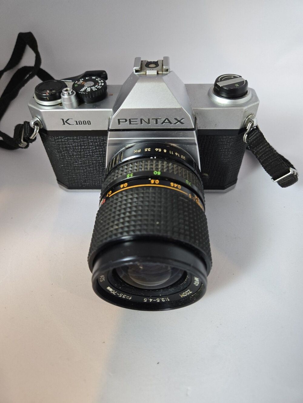 Pentax K1000 35mm SLR Camera Kit w/ 52mm Macro UNTESTED